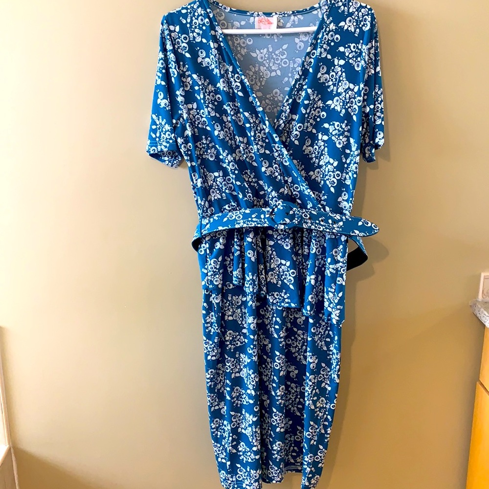 🔥NWOT Aussie Dress🔥